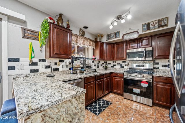 1759 E OAKLAND Street, Gilbert, AZ 85295