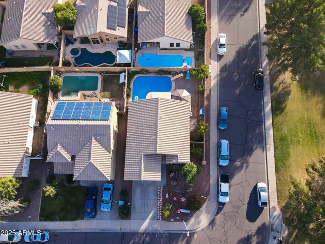 1759 E OAKLAND Street, Gilbert, AZ 85295