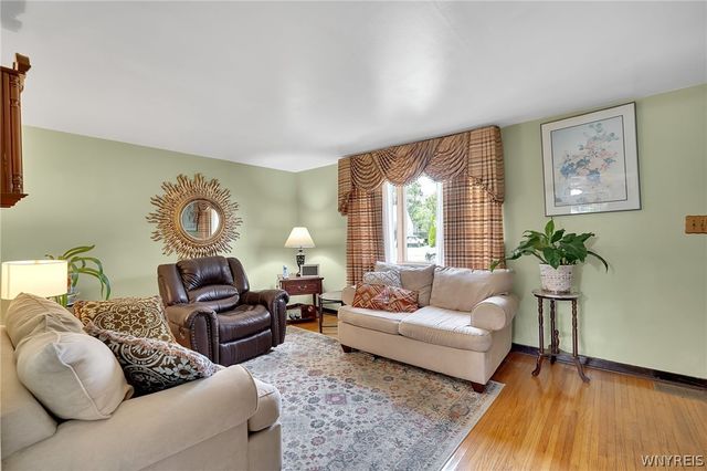 90 Nicholas Drive North, Tonawanda, NY 14150