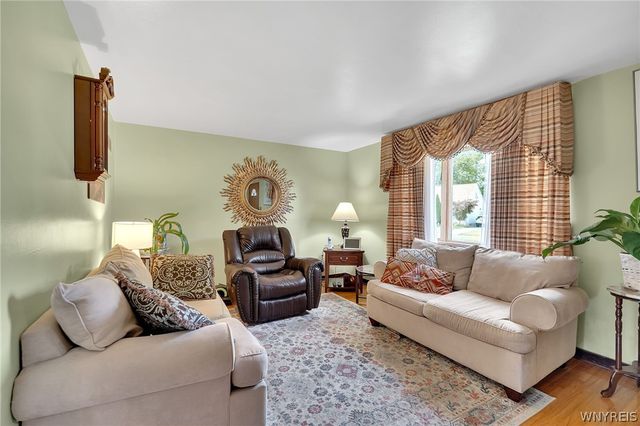 90 Nicholas Drive North, Tonawanda, NY 14150