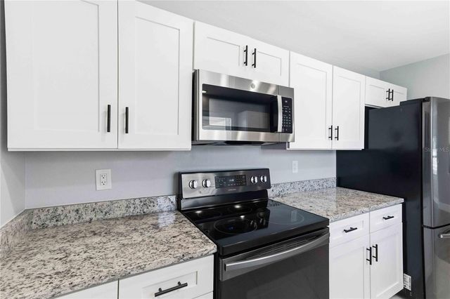 4001 ARKANSAS AVENUE NE, St Petersburg, FL 33703
