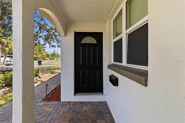 4001 ARKANSAS AVENUE NE, St Petersburg, FL 33703