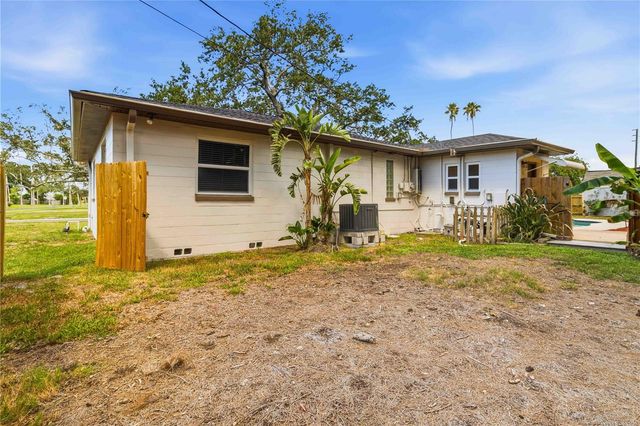 4001 ARKANSAS AVENUE NE, St Petersburg, FL 33703