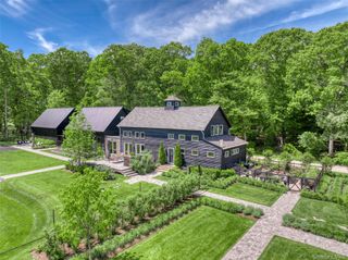 745 Golfview Court, East Marion, NY 11939