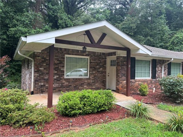 152 Fields Landing Drive, Canton, GA 30114
