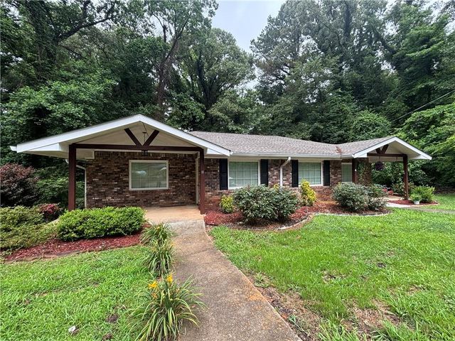 152 Fields Landing Drive, Canton, GA 30114