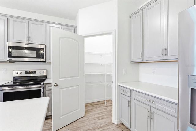 242 HERITAGE ST STREET SW, Palm Bay, FL 32908