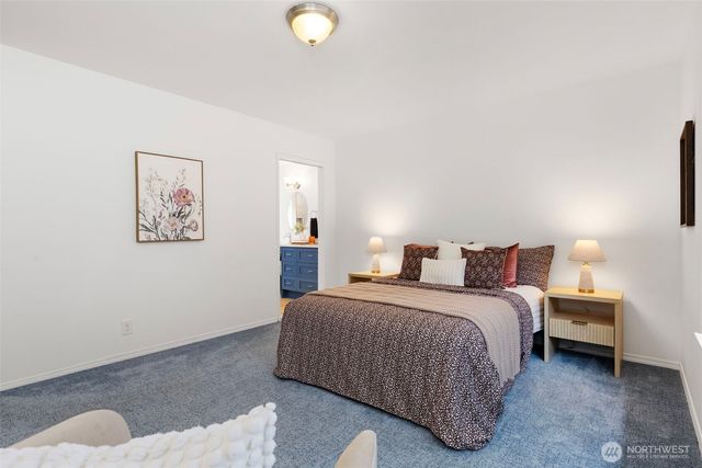 17653 NE Noll Road, Poulsbo, WA 98370