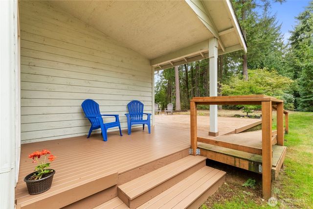 17653 NE Noll Road, Poulsbo, WA 98370
