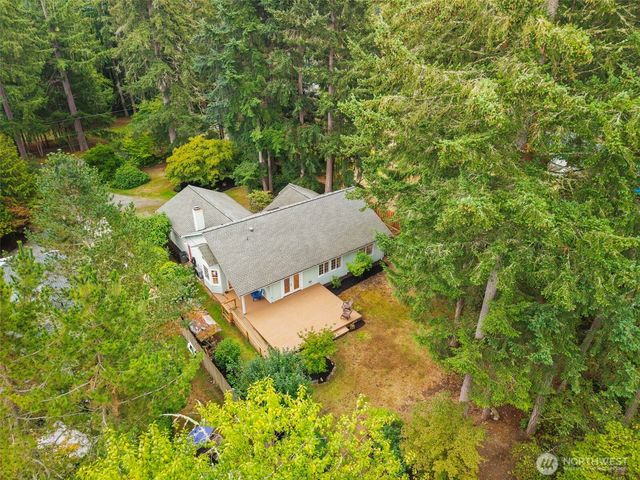 17653 NE Noll Road, Poulsbo, WA 98370