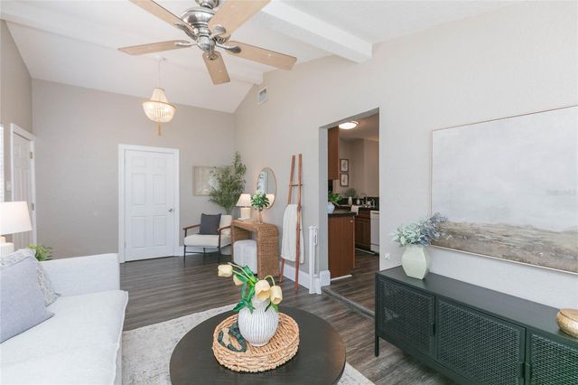 7316 S WEST SHORE BOULEVARD, Tampa, FL 33616