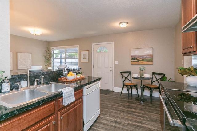 7316 S WEST SHORE BOULEVARD, Tampa, FL 33616