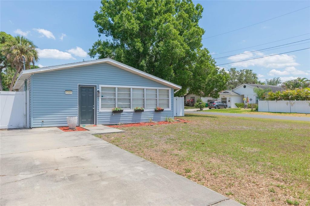 7316 S WEST SHORE BOULEVARD, Tampa, FL 33616