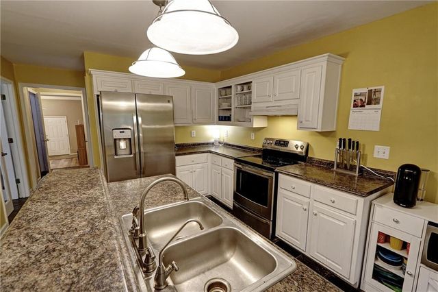 231 N Cross Lane Road, Monroe, GA 30656