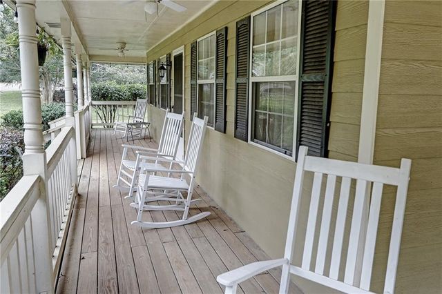 231 N Cross Lane Road, Monroe, GA 30656