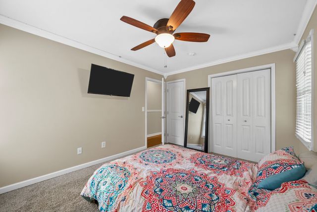 114 Hickory Hill Dr, Dover, TN 37058