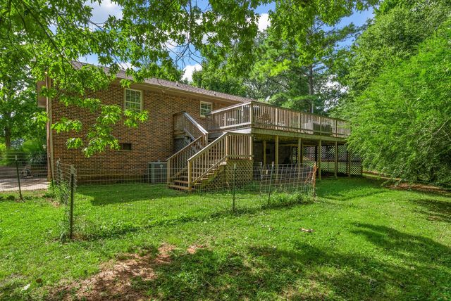 114 Hickory Hill Dr, Dover, TN 37058