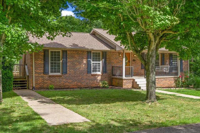 114 Hickory Hill Dr, Dover, TN 37058
