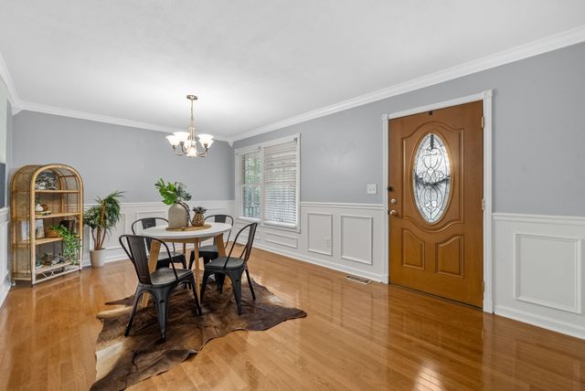 114 Hickory Hill Dr, Dover, TN 37058