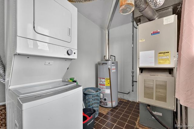 10660 Jackson Street, Belleville, MI 48111