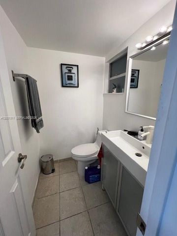 7830 Dickens Ave 203, Miami Beach, FL 33141