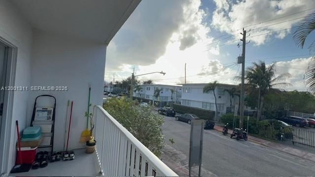 7830 Dickens Ave 203, Miami Beach, FL 33141