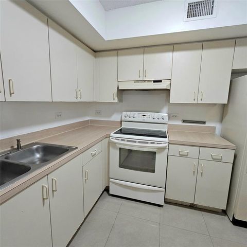 3600 N 56th Ave 105, Hollywood, FL 33021