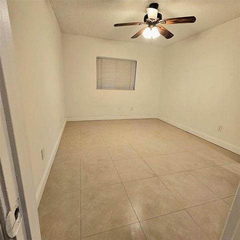 3600 N 56th Ave 105, Hollywood, FL 33021