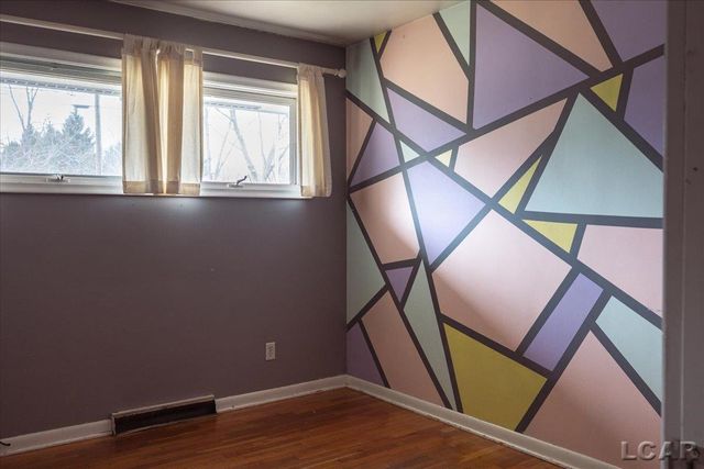 302 N Van Buren Street, Tecumseh, MI 49286