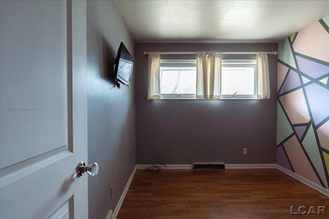 302 N Van Buren Street, Tecumseh, MI 49286