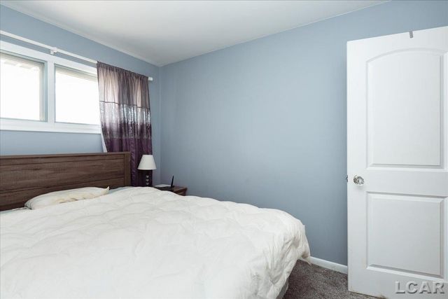 302 N Van Buren Street, Tecumseh, MI 49286