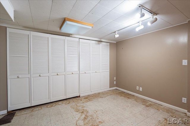 302 N Van Buren Street, Tecumseh, MI 49286