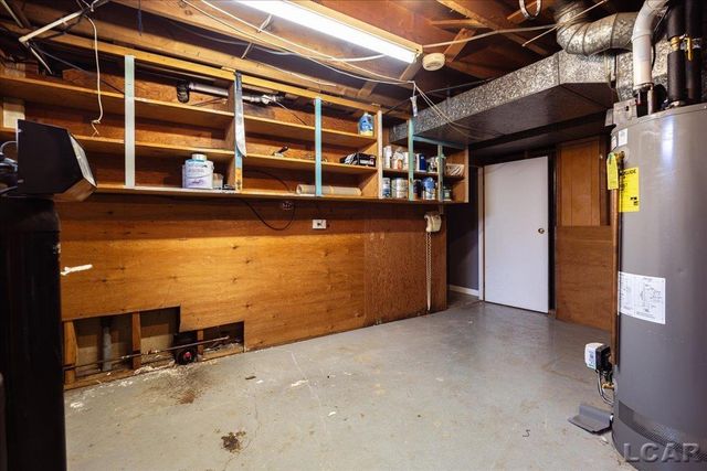302 N Van Buren Street, Tecumseh, MI 49286
