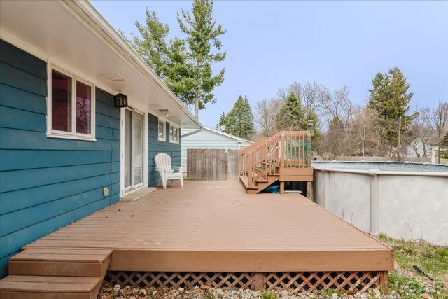 302 N Van Buren Street, Tecumseh, MI 49286