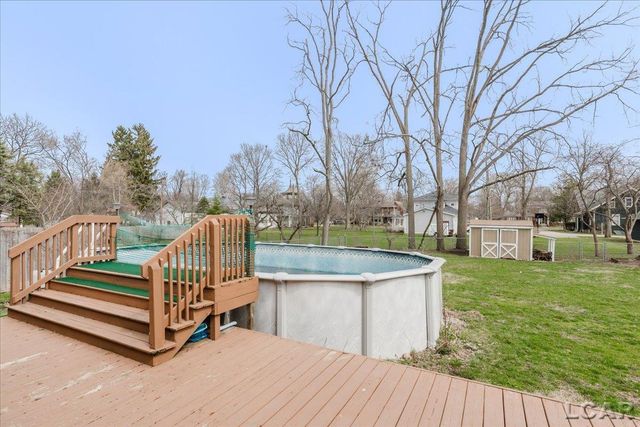 302 N Van Buren Street, Tecumseh, MI 49286