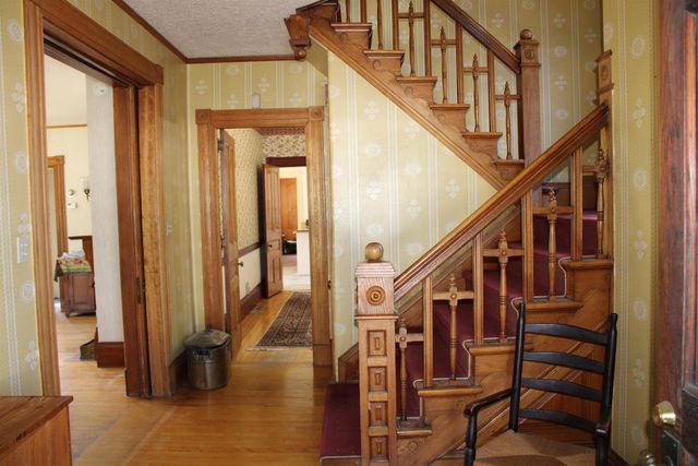 69 Winter Street, St. Johnsbury, VT 05819