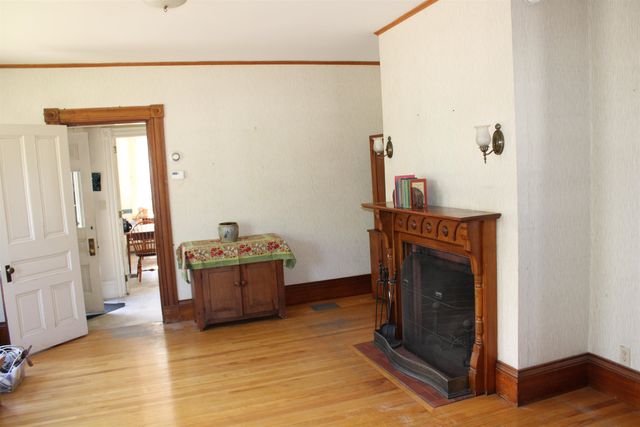 69 Winter Street, St. Johnsbury, VT 05819