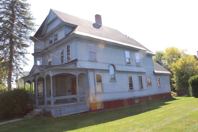 69 Winter Street, St. Johnsbury, VT 05819