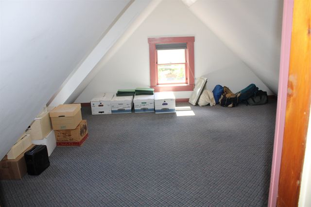 69 Winter Street, St. Johnsbury, VT 05819