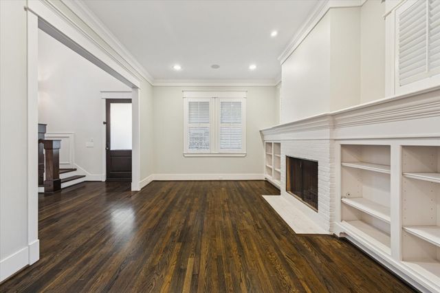 916 Columbia Street, Houston, TX 77008