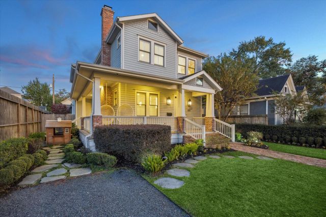 916 Columbia Street, Houston, TX 77008