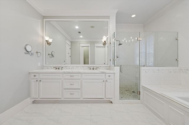 916 Columbia Street, Houston, TX 77008