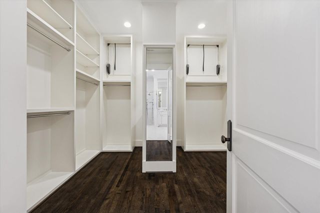 916 Columbia Street, Houston, TX 77008