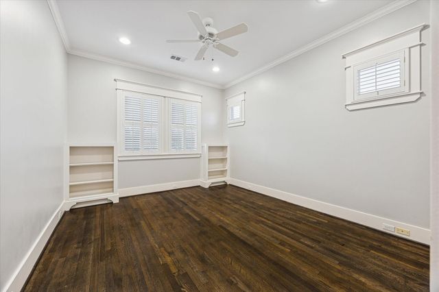 916 Columbia Street, Houston, TX 77008