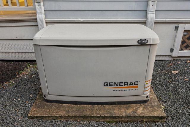 916 Columbia Street, Houston, TX 77008