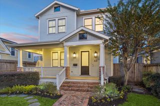 916 Columbia Street, Houston, TX 77008