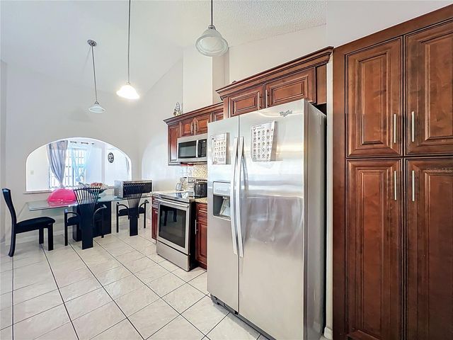 6619 HIAWASSEE MEADOWS DRIVE, Orlando, FL 32818