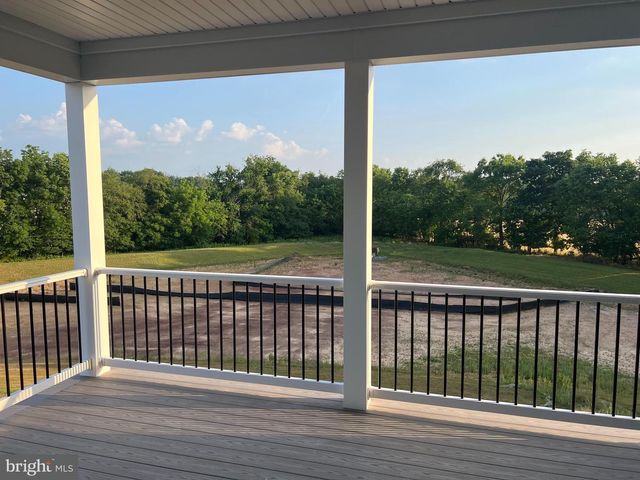 380 RIDGEFIELD DR, Elizabethtown, PA 17022