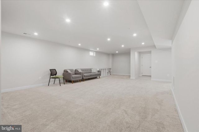 21839 CLARKSBURG RD, Clarksburg, MD 20871