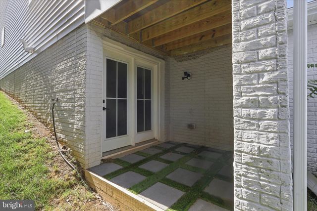 21839 CLARKSBURG RD, Clarksburg, MD 20871